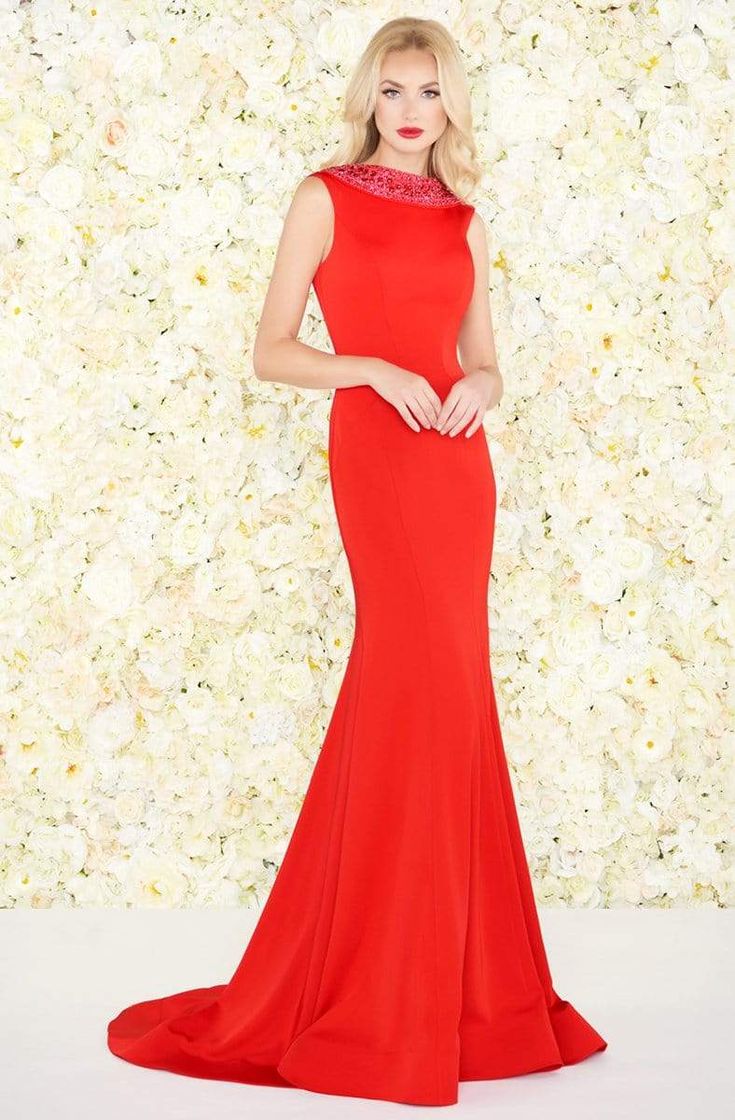 Mac Duggal