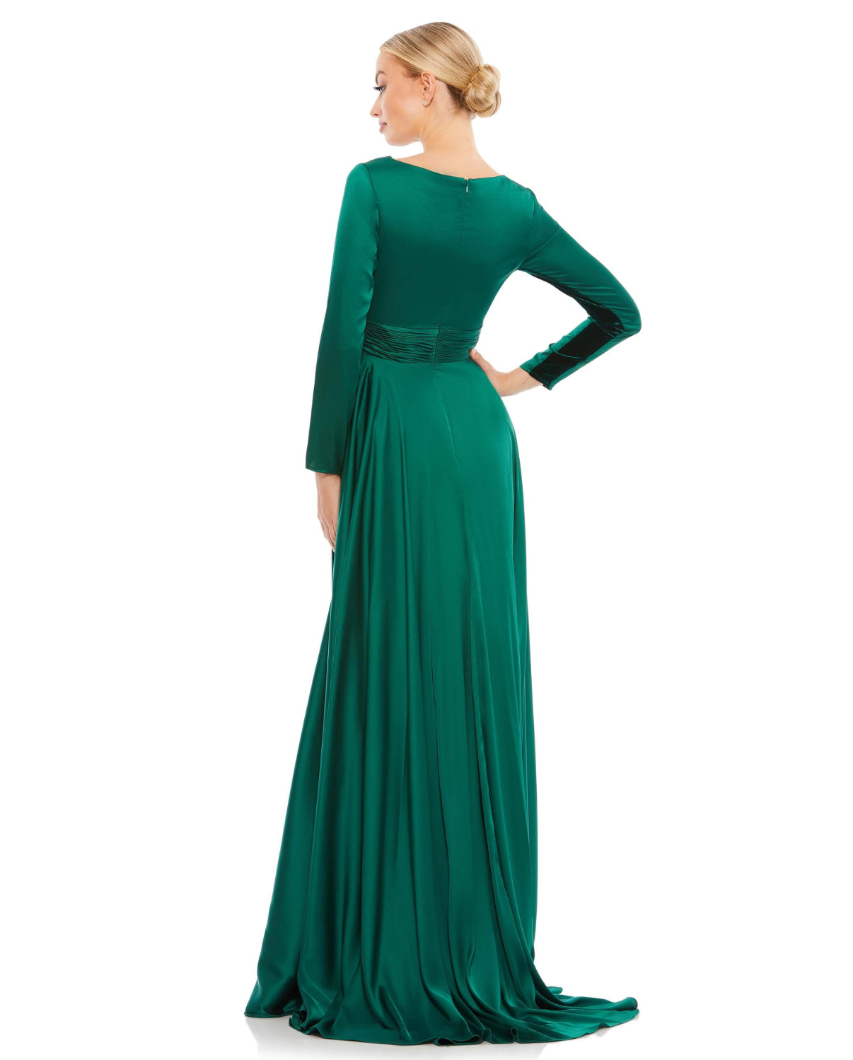Mac Duggal