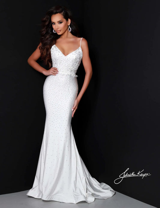 Johnathan Kayne 2439